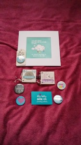 Some goodies from 'The Itty Bitty Book Company'
